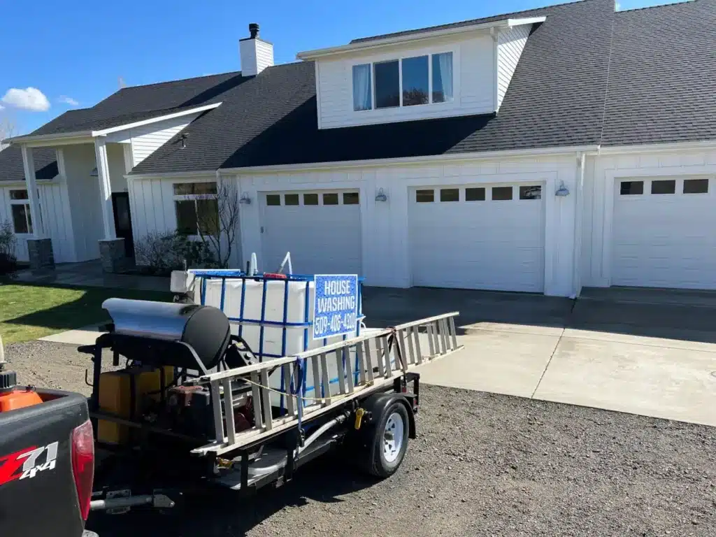 Roof Cleaning in Naches WA